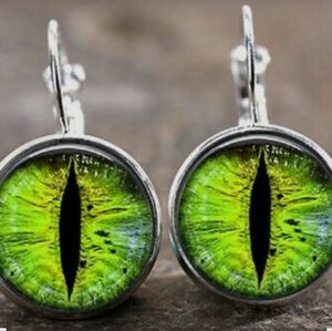 New Green Dragon Eyes Glass Cabochon Silver Lever Back Earrings.